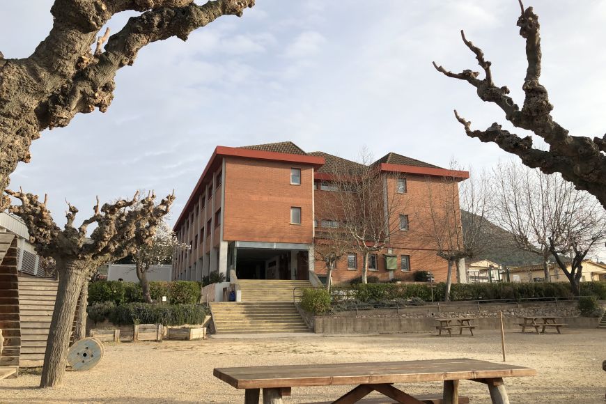 Edifici de l'Escola Guillem de Montgrí | © Ajuntament de Torroella de Montgrí Edifici de l'Escola Guillem de Montgrí | © Ajuntament de Torroella de Montgrí
