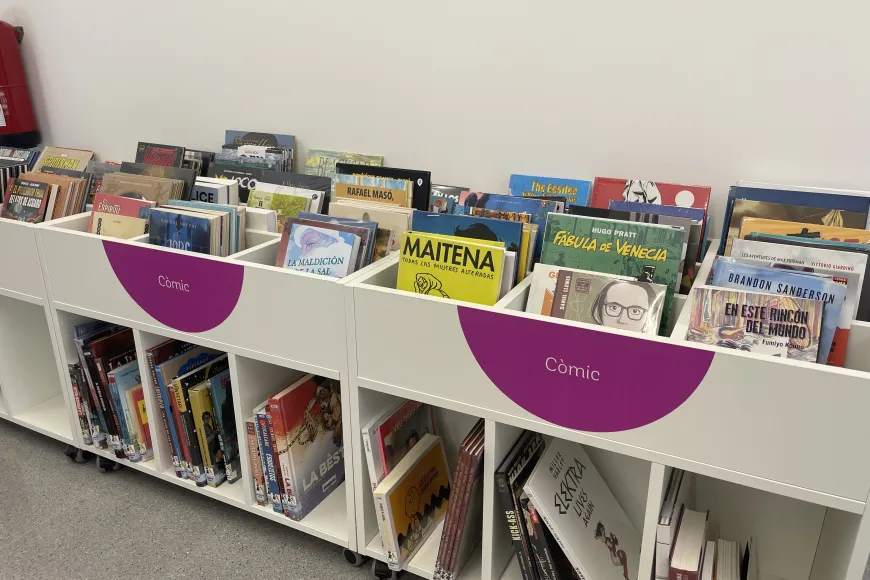 Biblioteca Mar de Llibres de l'Estartit | © EMD de l'Estartit Biblioteca Mar de Llibres de l'Estartit | © EMD de l'Estartit