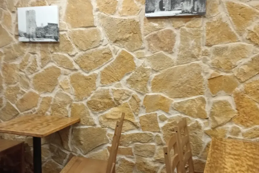 El Pedrigolet | © El Pedrigolet El Pedrigolet interior