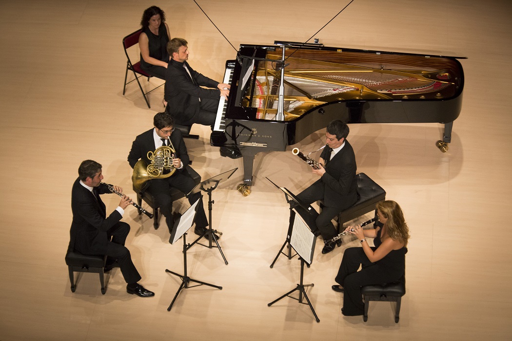 Lucerne Festival Winds amb Enrique Bagaría | © Festival de Torroella / Martí Artalejo