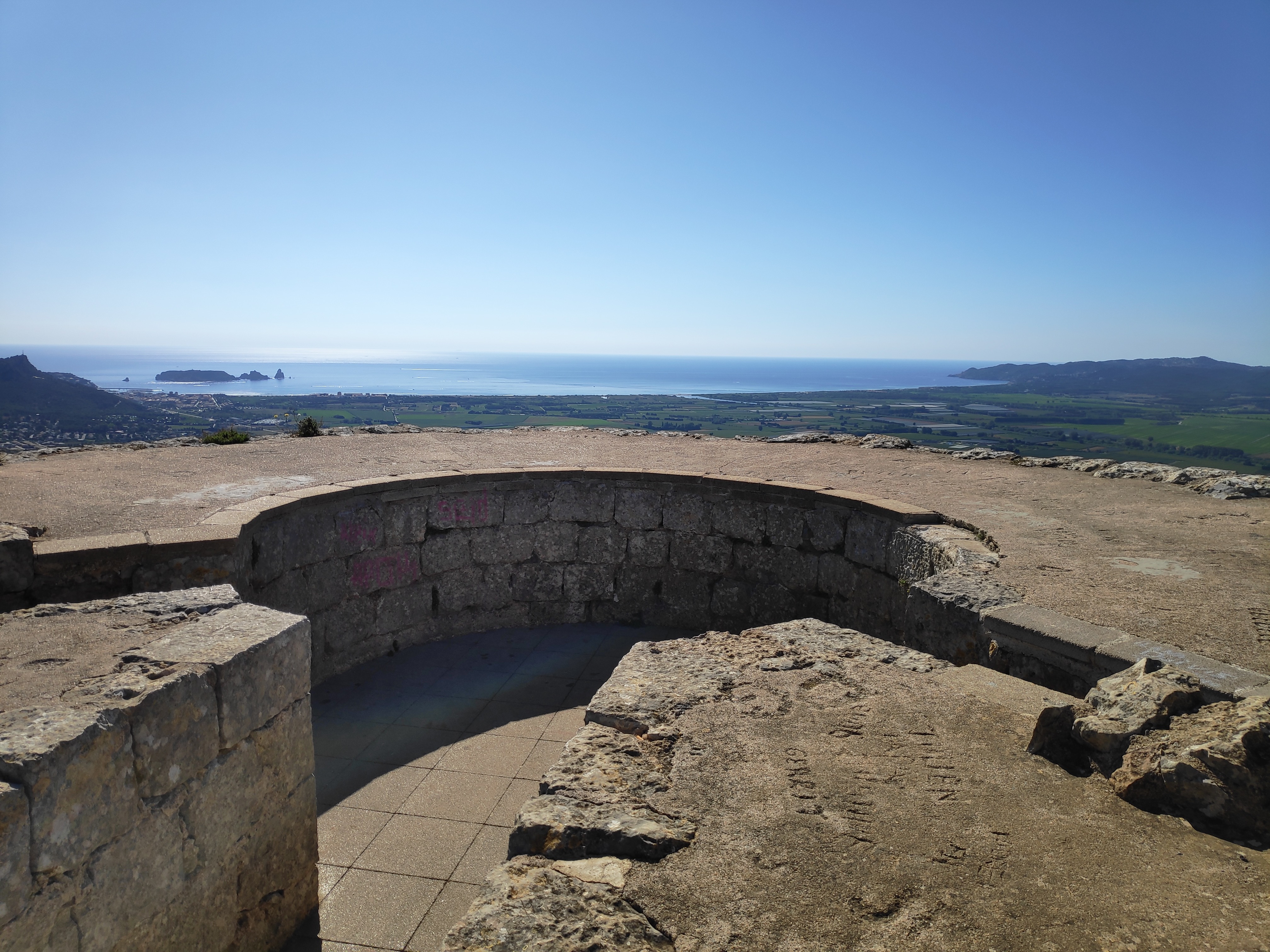 Castell del Montgrí - torre sud est