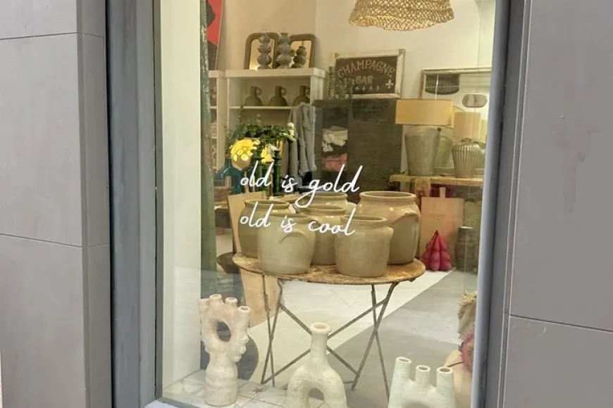 Antik Zoco | © Antik Zoco Antik Zoco | © Antik Zoco