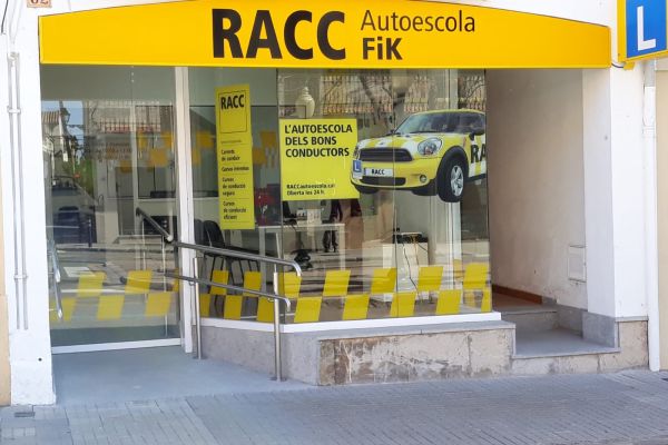 Autoescola Racc Fik aparador Autoescola Racc Fik aparador