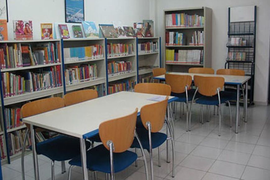 Biblioteca Mar de Llibres de l'Estartit Biblioteca Mar de Llibres de l'Estartit