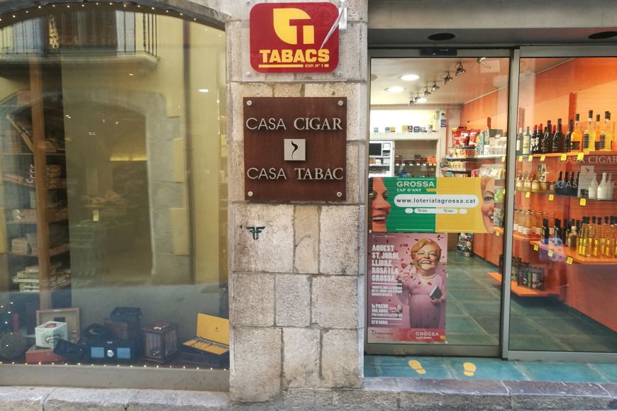 Casa Cigar aparador 2 Casa Cigar aparador 2