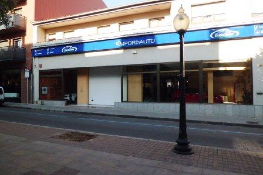 Empordauto exterior 2 Empordauto exterior 2