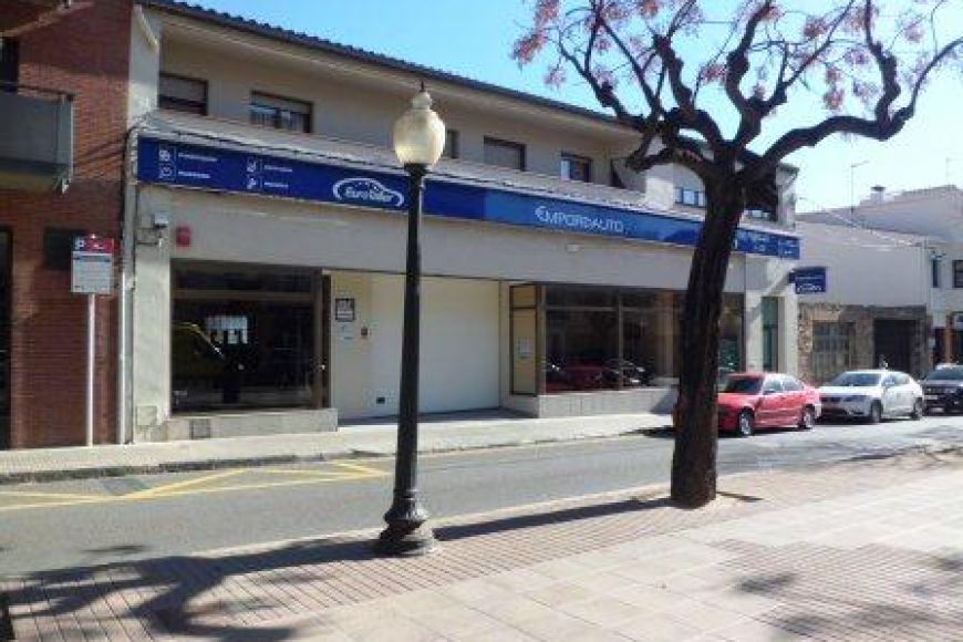 Empordauto exterior 4 Empordauto exterior 4