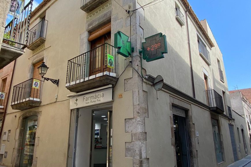 Farmàcia Irene Muñoz Puig_exterior Farmàcia Irene Muñoz Puig_exterior