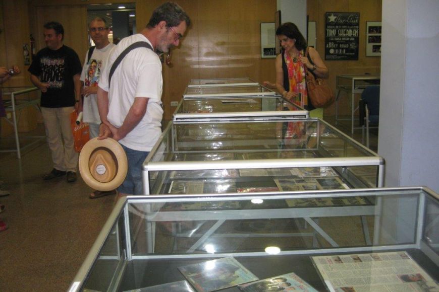 Sala d'exposicions de l'EMD Sala d'exposicions de l'EMD