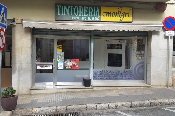 Tintoreria Montgrí façana Tintoreria Montgrí façana